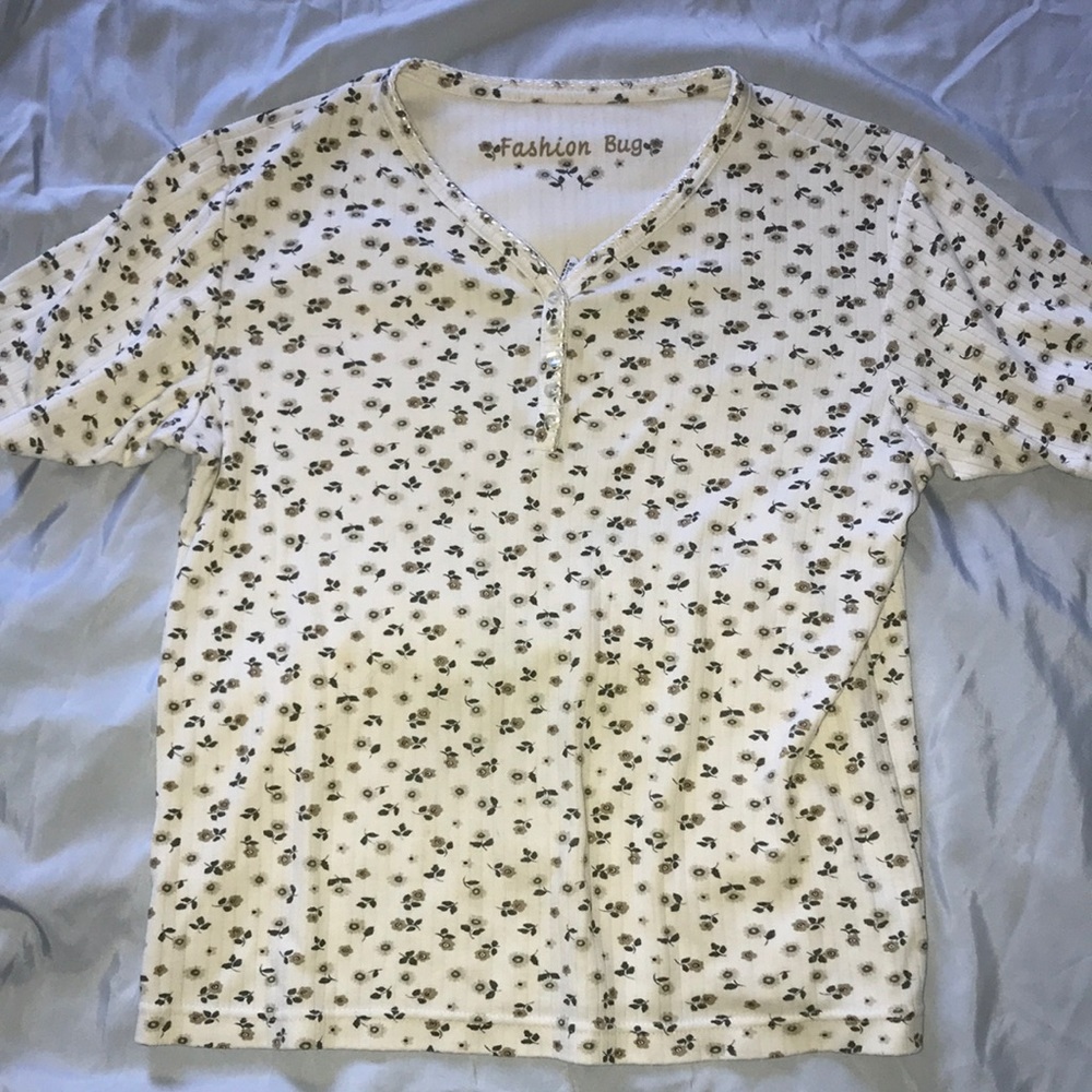 Women’s shirt